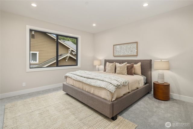 1630 104th Avenue SE, Bellevue, WA 98004