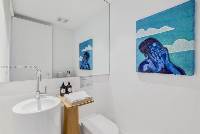 1000 Biscayne Boulevard 3701, Miami, FL 33132