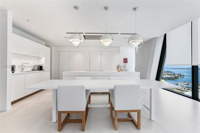 1000 Biscayne Boulevard 3701, Miami, FL 33132
