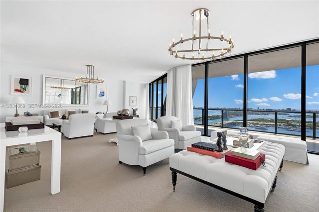 1000 Biscayne Boulevard 3701, Miami, FL 33132