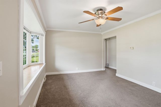 4109 Lafayette Road, Evansdale, IA 50707