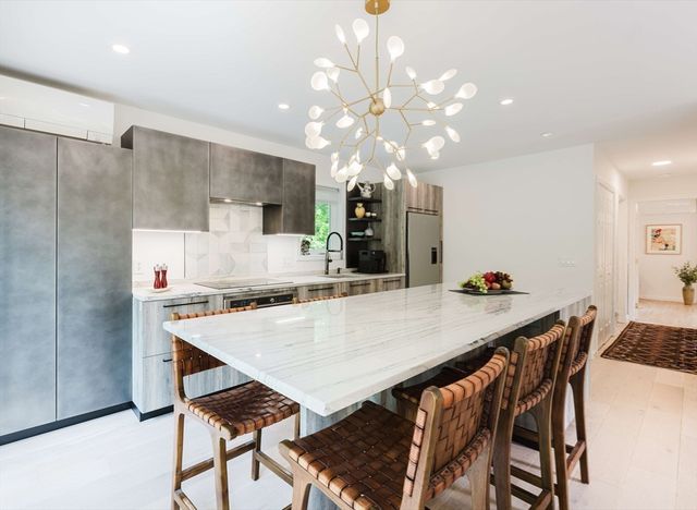 104 Fir St, Fairhaven, MA 02719