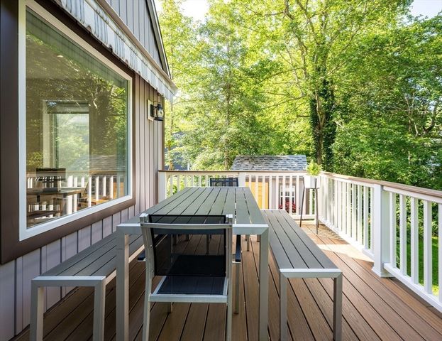 104 Fir St, Fairhaven, MA 02719