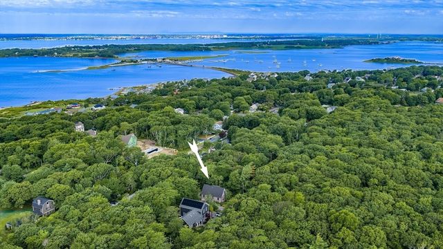 104 Fir St, Fairhaven, MA 02719