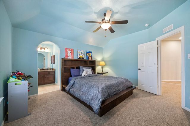 410 Mcallister Avenue, Sugar Land, TX 77479