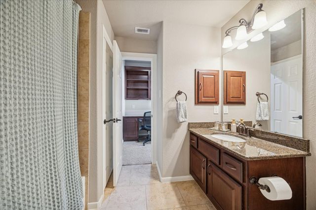 410 Mcallister Avenue, Sugar Land, TX 77479