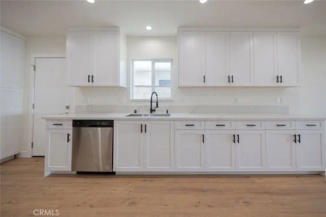 14727 Leadwell, Van Nuys, CA 91405