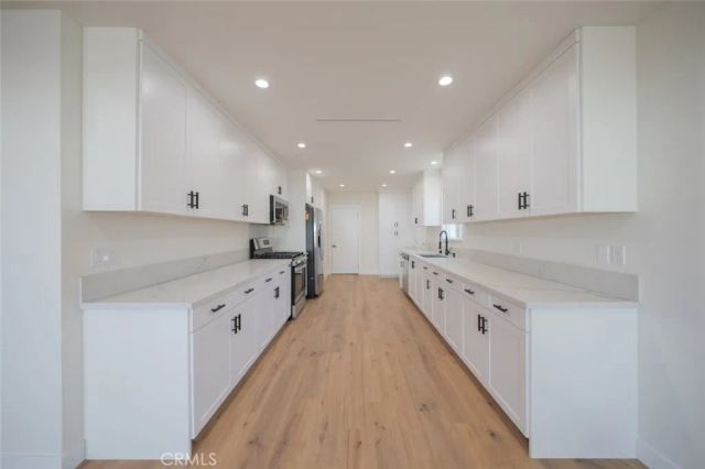 14727 Leadwell, Van Nuys, CA 91405