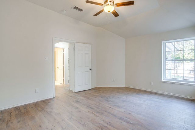 1502 Shadow Run, Weatherford, TX 76086