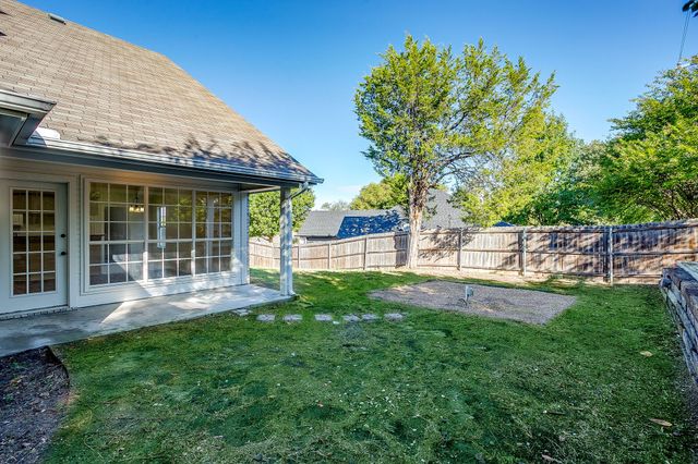 1502 Shadow Run, Weatherford, TX 76086