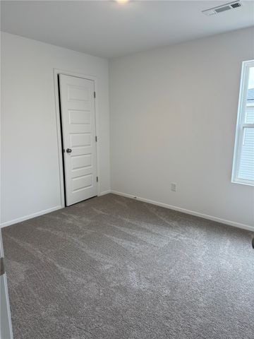 404 B W Cloud Drive, Siloam Springs, AR 72761