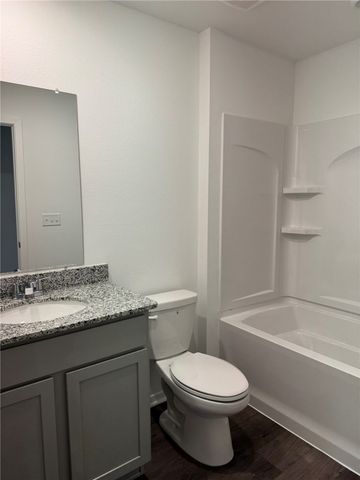 404 B W Cloud Drive, Siloam Springs, AR 72761