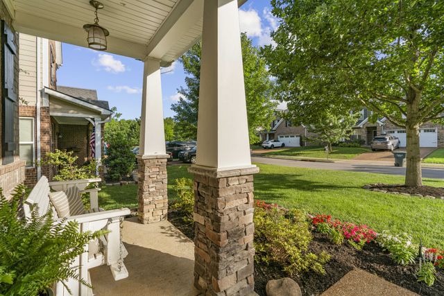 752 Bench Ln, Mount Juliet, TN 37122