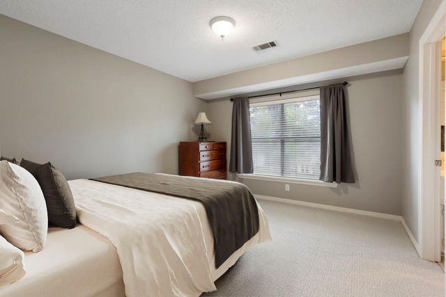 1 Fairmont Court, Conroe, TX 77304