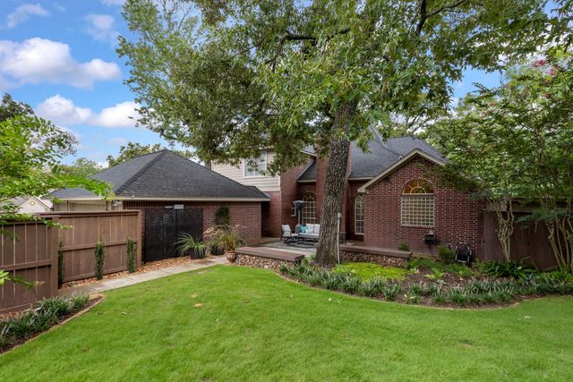 1 Fairmont Court, Conroe, TX 77304