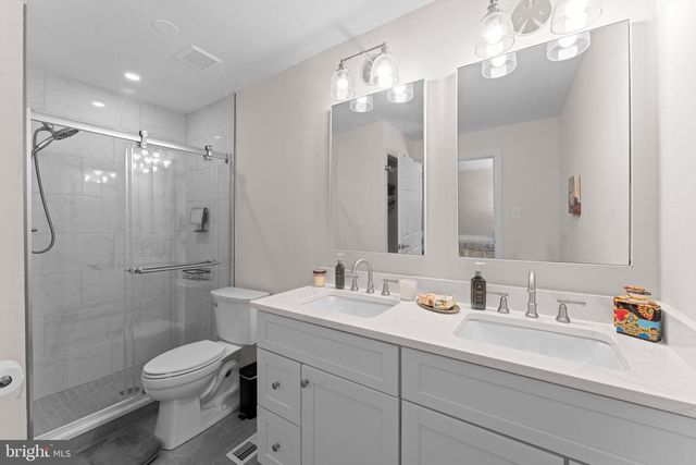 6406 GILDAR ST, Alexandria, VA 22310