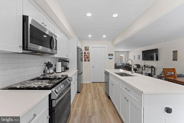 6406 GILDAR ST, Alexandria, VA 22310