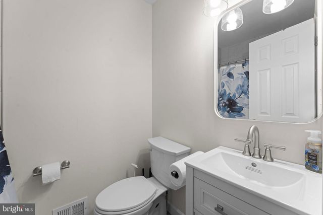 6406 GILDAR ST, Alexandria, VA 22310