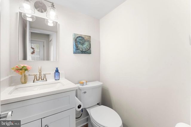 6406 GILDAR ST, Alexandria, VA 22310