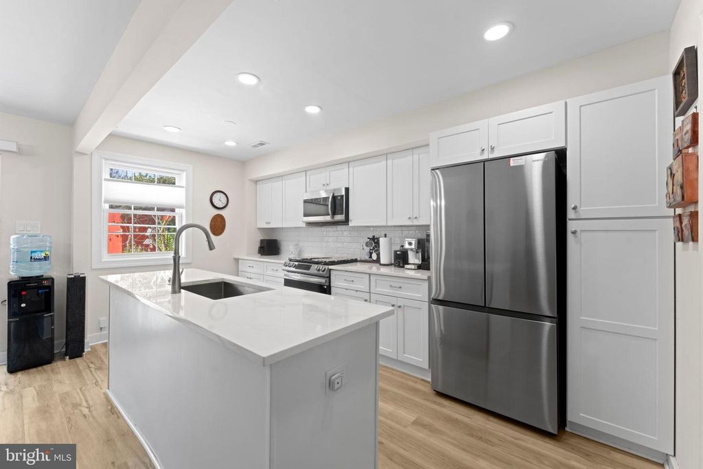 6406 GILDAR ST, Alexandria, VA 22310