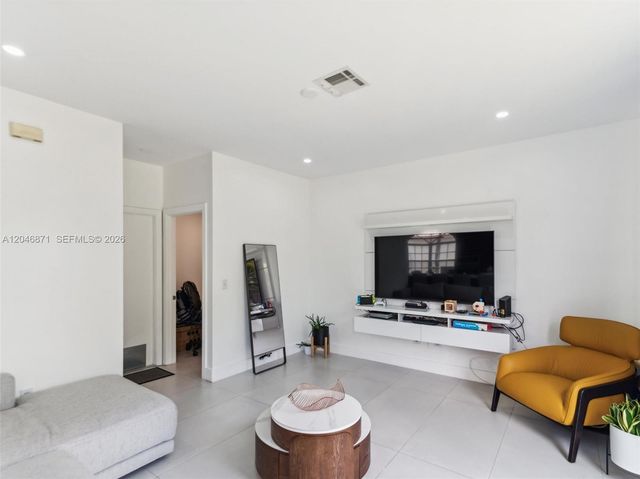 15760 NW 16th Court 15760, Pembroke Pines, FL 33028