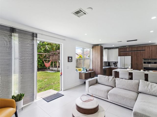 15760 NW 16th Court 15760, Pembroke Pines, FL 33028