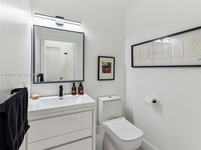 15760 NW 16th Court 15760, Pembroke Pines, FL 33028