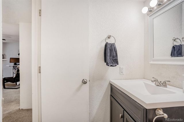 3460 S Eagle Street 103, Aurora, CO 80014