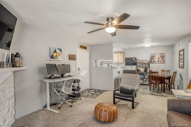 3460 S Eagle Street 103, Aurora, CO 80014