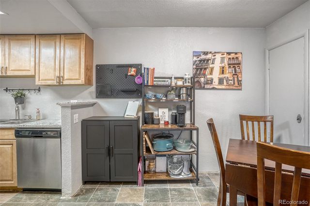 3460 S Eagle Street 103, Aurora, CO 80014