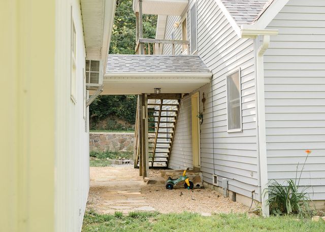 19429 East State Highway 14, Ava, MO 65608