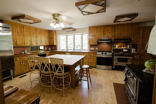 19429 East State Highway 14, Ava, MO 65608