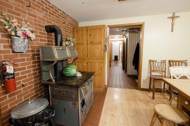 19429 East State Highway 14, Ava, MO 65608