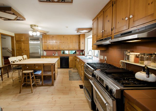 19429 East State Highway 14, Ava, MO 65608