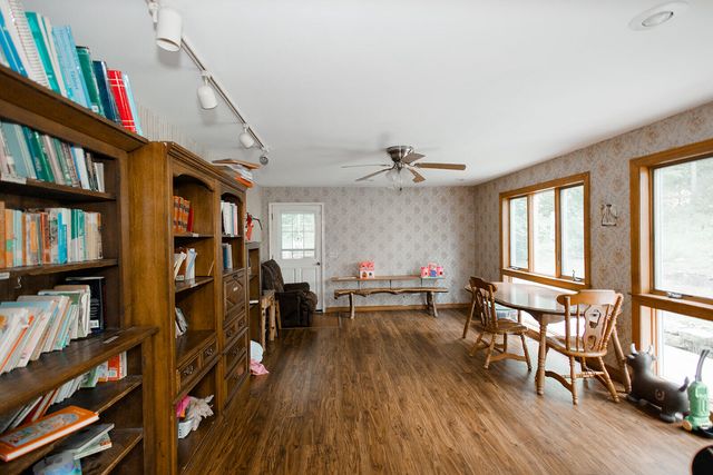 19429 East State Highway 14, Ava, MO 65608