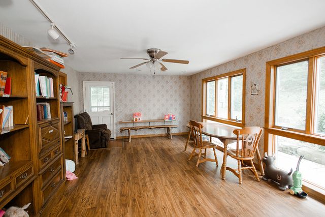 19429 East State Highway 14, Ava, MO 65608