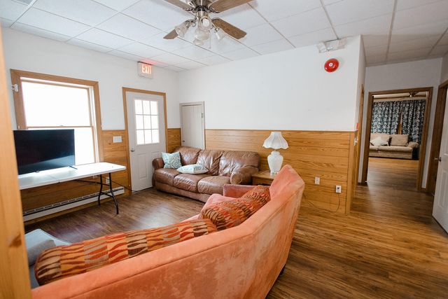 19429 East State Highway 14, Ava, MO 65608