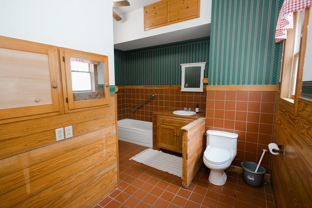 19429 East State Highway 14, Ava, MO 65608