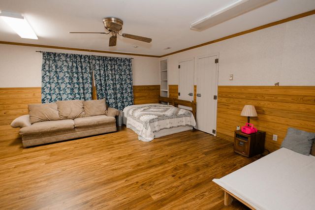 19429 East State Highway 14, Ava, MO 65608