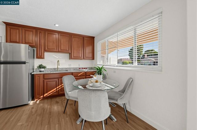 15345 Mendocino St, San Leandro, CA 94579
