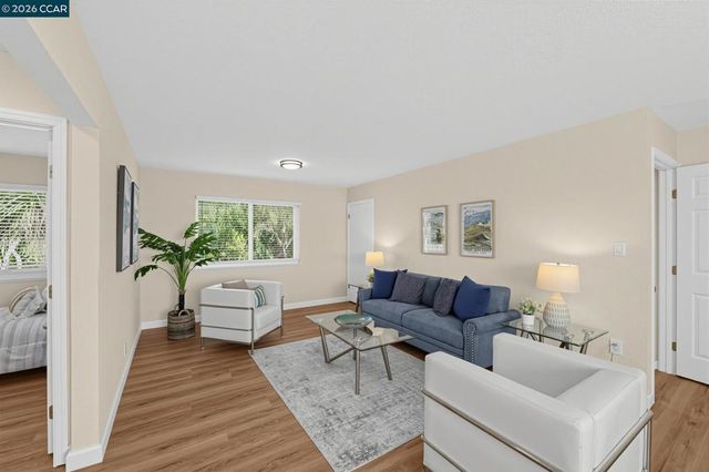 15345 Mendocino St, San Leandro, CA 94579