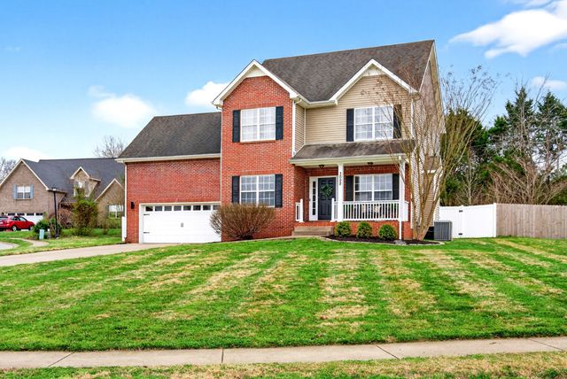 3098 Autumn Bluff Ct, Clarksville, TN 37040