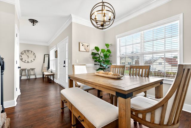 3098 Autumn Bluff Ct, Clarksville, TN 37040