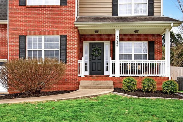 3098 Autumn Bluff Ct, Clarksville, TN 37040