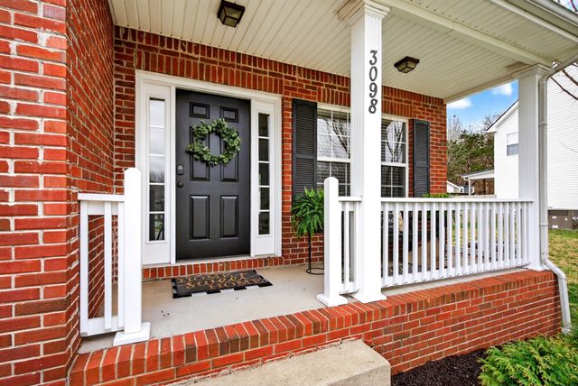 3098 Autumn Bluff Ct, Clarksville, TN 37040