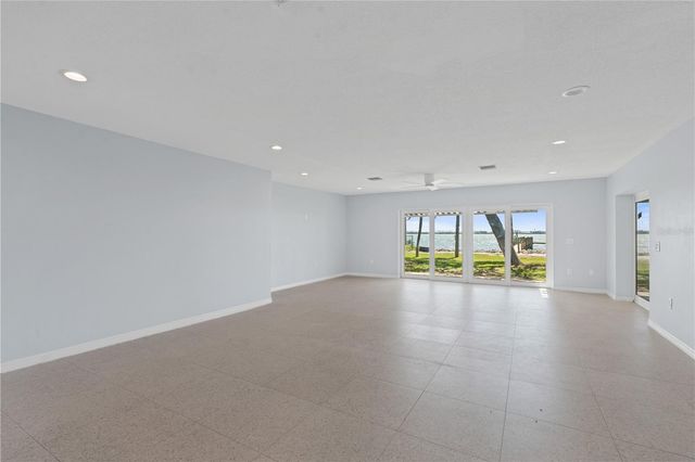 918 EDGEWATER DRIVE, Englewood, FL 34223