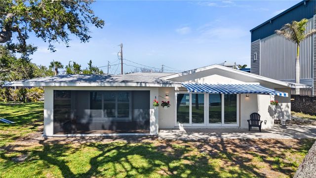 918 EDGEWATER DRIVE, Englewood, FL 34223