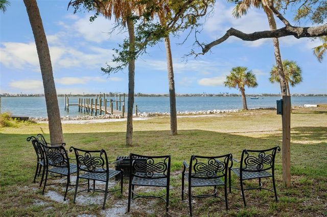 918 EDGEWATER DRIVE, Englewood, FL 34223