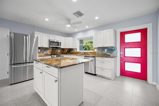 918 EDGEWATER DRIVE, Englewood, FL 34223