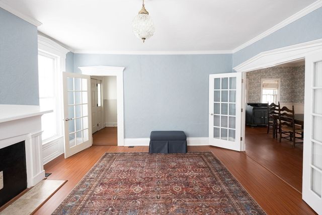 21 Maple St, Bellingham, MA 02019